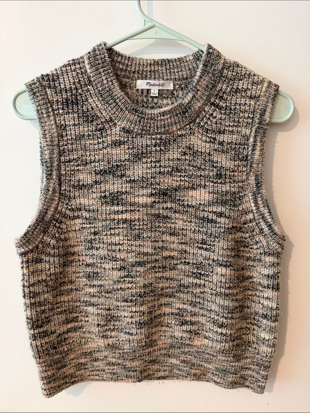 Madewell Marled Knit Sleeveless Vest in Grey, Black & Cream